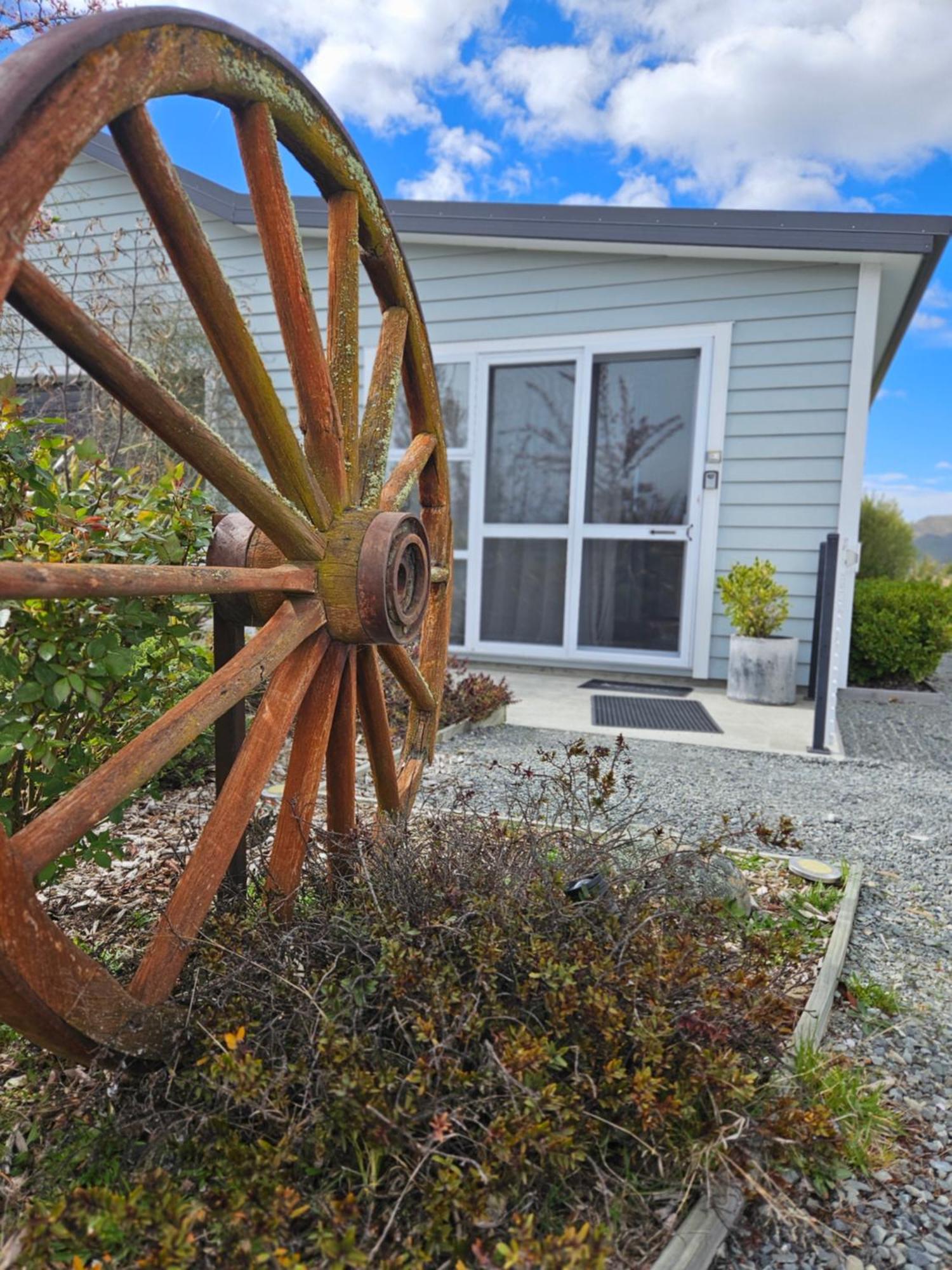 “No.25”Stand Alone Guest Studio Unit Twizel Exterior photo